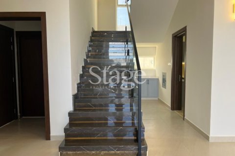 Villa de 4 dormitorios No. 131101 7