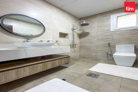 Villa de 3 dormitorios en Dubai, UAE No. 100057 15