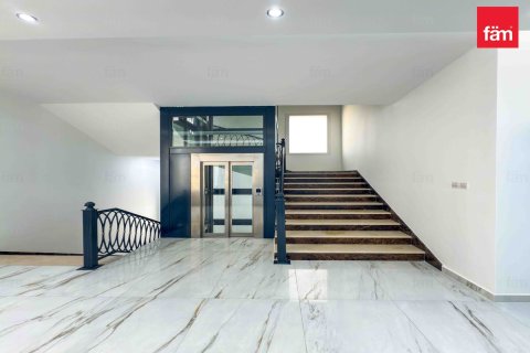 Villa de 3 dormitorios en Dubai, UAE No. 100057 5