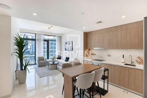 Квартира с 1 спальней в EMAAR Beachfront, ОАЭ №192465 8
