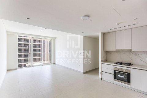2 bedrooms Apartment in EMAAR Beachfront, UAE No. 192469 3
