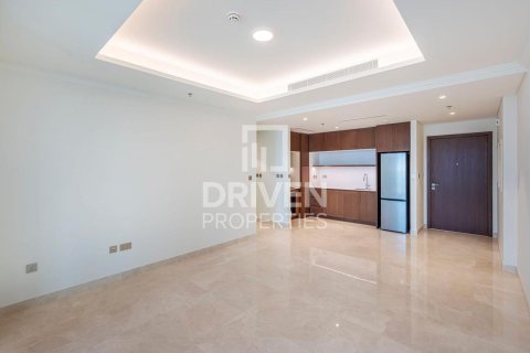 Apartment de 1 dormitorio en EMAAR Beachfront, UAE No. 192467 3