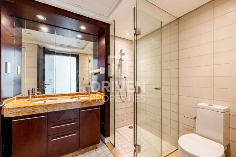 Appartement de 2 chambres à Burj Views, UAE No. 207458 13