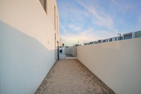 4 bedrooms Townhouse in The Valley, UAE No. 140048 6