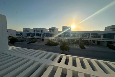 5 bedrooms Townhouse in Damac Lagoons, UAE No. 140049