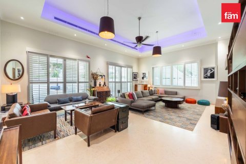 5 bedrooms Villa in Dubai, UAE No. 168740 6