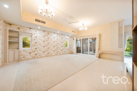 4 bedrooms Villa in Villanova, UAE No. 203847 16