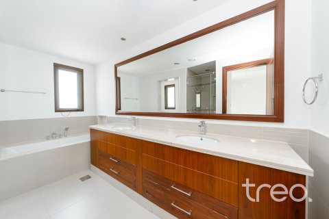 4 bedrooms Villa in Samara, UAE No. 203844 16