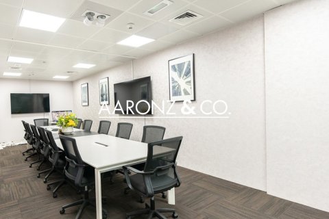 434m² Office in Business Bay, UAE No. 148444 11