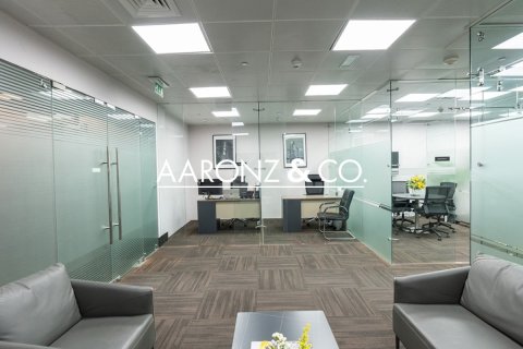 434m² Office in Business Bay, UAE No. 148444 8