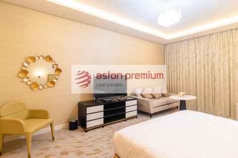 Studio Apartment in The Palm Tower, UAE No. 142846 12