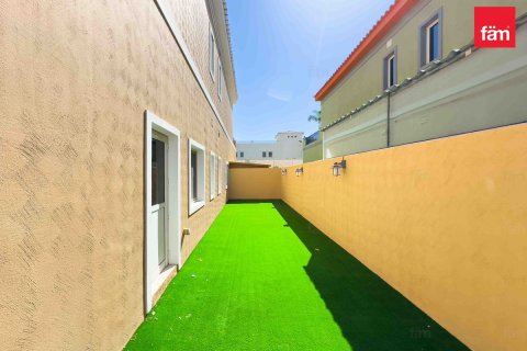 Вилла с 5 спальнями в Дубай, ОАЭ №145557 17