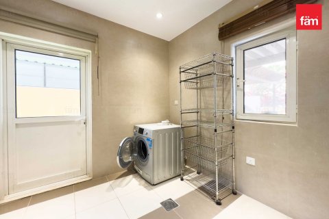 Вилла с 5 спальнями в Дубай, ОАЭ №145557 12