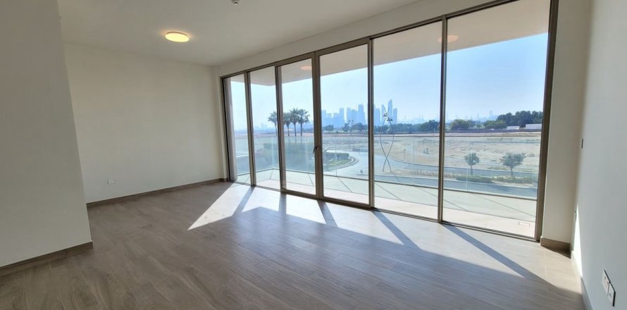 2 bedrooms Apartment in Dubai, UAE No. 145552