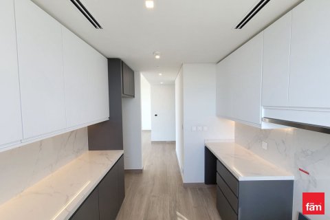 2 bedrooms Apartment in Dubai, UAE No. 145552 20