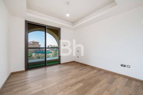 Квартира с 3 спальнями  №114074 4
