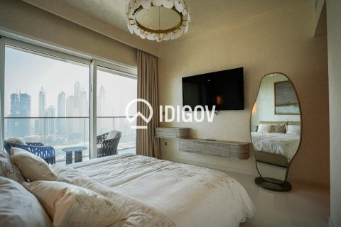 Apartment de 2 dormitorios en EMAAR Beachfront, UAE No. 184846 10