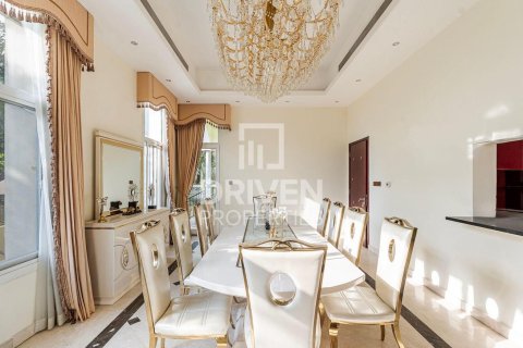 Villa de 4 dormitorios en Hacienda, UAE No. 193197 4