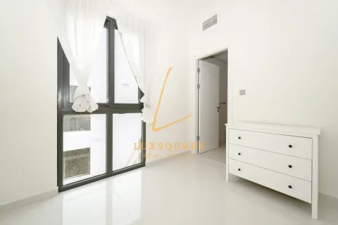 3 غرف نوم فيلا  رقم 125657 10