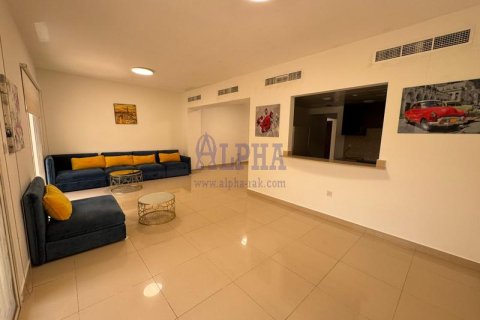 3 غرف نوم تاون هاوس  رقم 125653 4