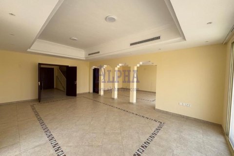 5 غرفة نوم  فيلا  رقم 125656 9