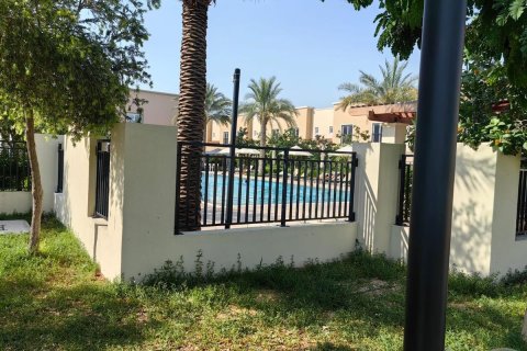 Таунхаус с 4 спальнями в Дубай, ОАЭ №147565 12