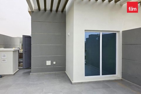 Townhouse de 3 dormitorios en Dubai, UAE No. 147567 3