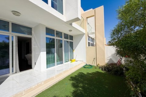 3 bedrooms Villa in DAMAC Hills (Akoya by DAMAC), UAE No. 168939 13