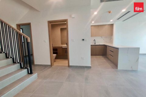 3 bedrooms Villa in Dubai, UAE No. 199388 11
