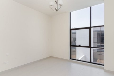 Villa de 4 dormitorios en District 11, UAE No. 163794 11