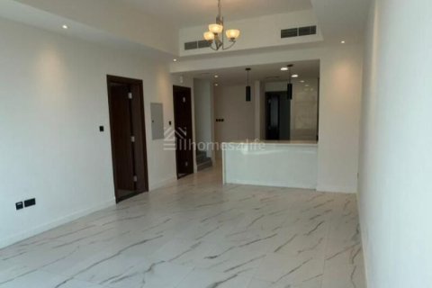 Villa de 4 dormitorios en District 11, UAE No. 163794 16