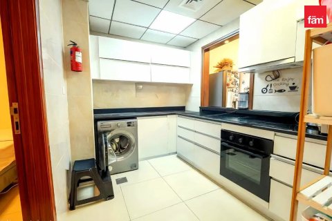 2 bedrooms Apartment in Dubai, UAE No. 168579 10