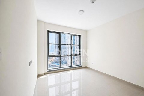 Квартира с 2 спальнями в Standpoint Towers, ОАЭ №192250 6