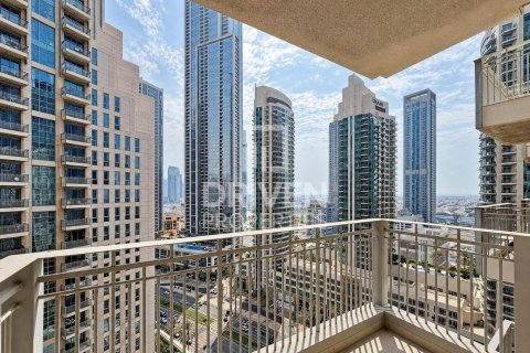 Квартира с 2 спальнями в Standpoint Towers, ОАЭ №192250 12
