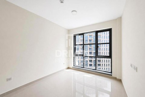 Квартира с 2 спальнями в Standpoint Towers, ОАЭ №192250 4