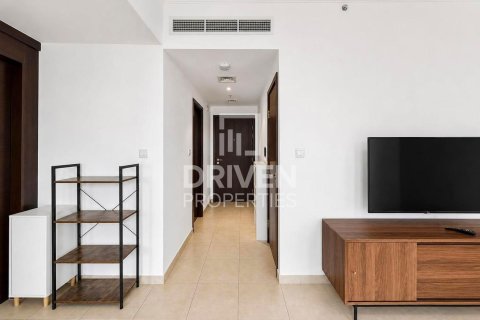 Квартира с 1 спальней в The Residences, ОАЭ №192252 11
