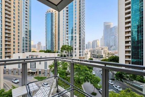 Квартира с 1 спальней в The Residences, ОАЭ №192252 3