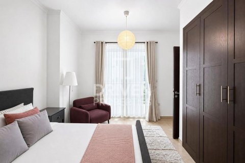 Квартира с 1 спальней в The Residences, ОАЭ №192252 9