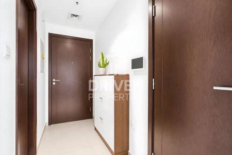 Квартира с 1 спальней в The Residences, ОАЭ №192252 12