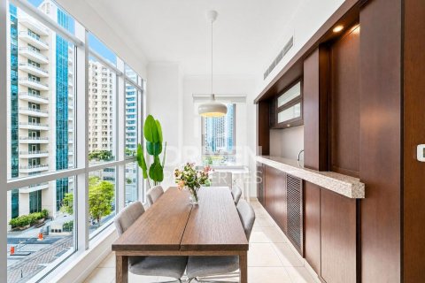Квартира с 1 спальней в The Residences, ОАЭ №192252 10