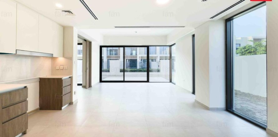 4 غرف نوم فيلا  رقم 119438