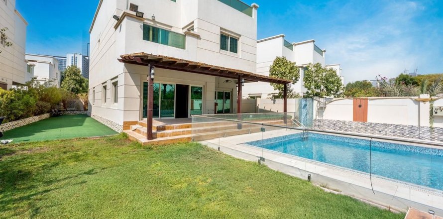 4 غرف نوم فيلا  رقم 119432