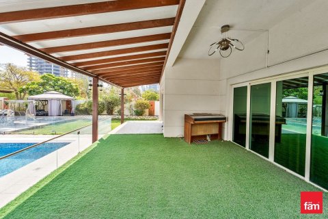 4 غرف نوم فيلا  رقم 119432 27