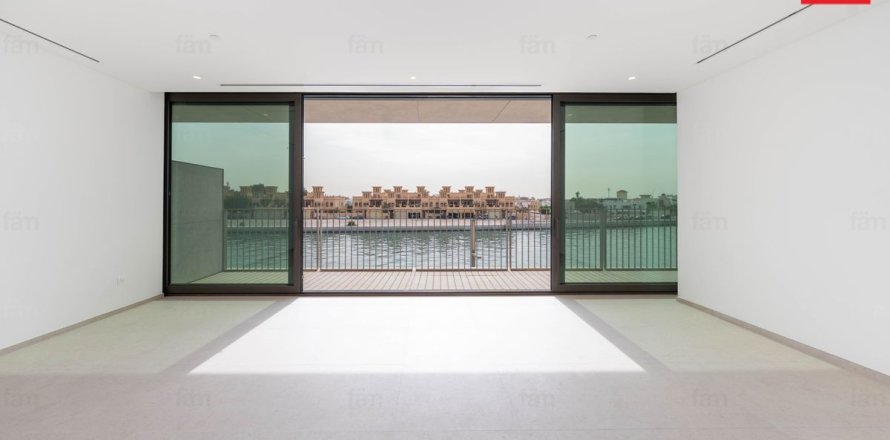 Квартира с 3 спальнями в Дубай, ОАЭ №141266