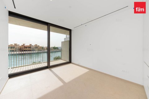 Квартира с 3 спальнями в Дубай, ОАЭ №141266 24