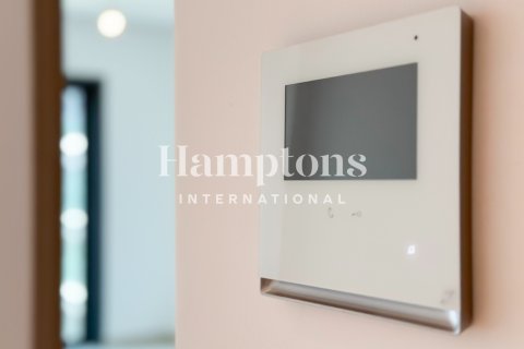 Квартира с 2 спальнями в City Walk Phase 2, ОАЭ №141992 24