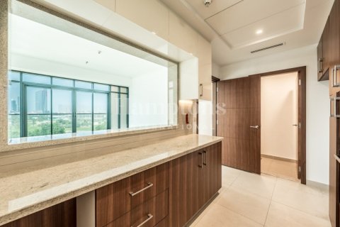 2 bedrooms Apartment in The Hills A, UAE No. 141991 6