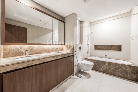 2 bedrooms Apartment in The Hills A, UAE No. 141991 11