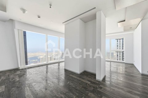 Appartement de 4 chambres à Damac Heights, UAE No. 155343 8