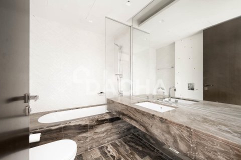 Appartement de 4 chambres à Damac Heights, UAE No. 155343 10